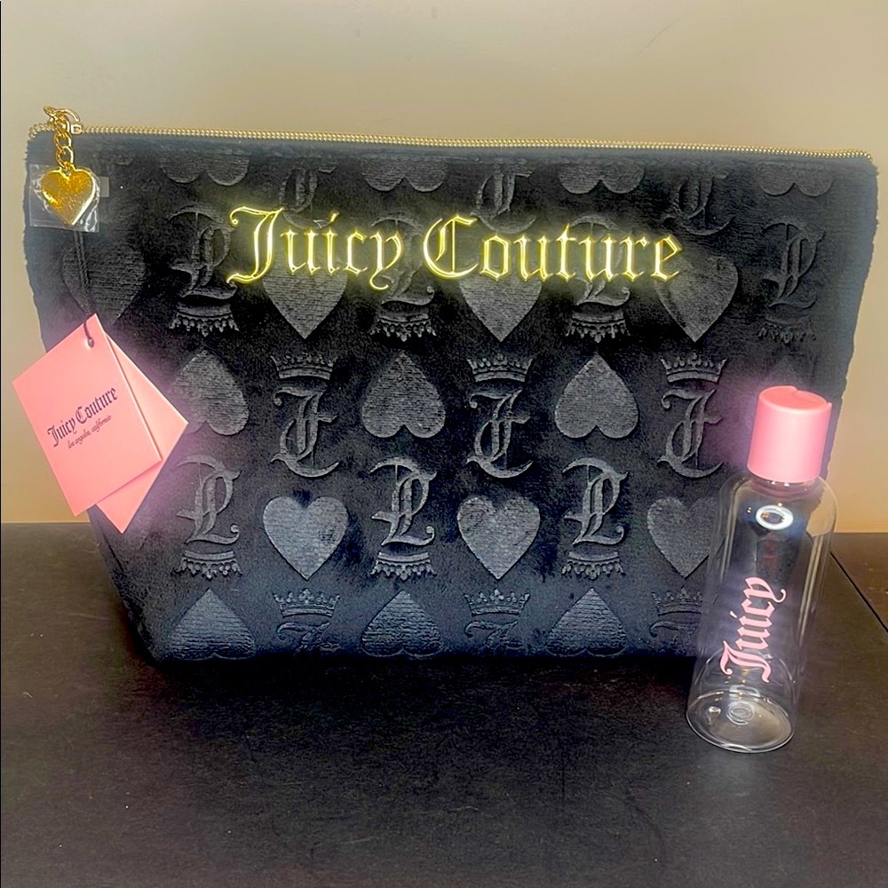 NWT - Juicy Couture Cosmetic/Travel bag with heart and logo embossing.